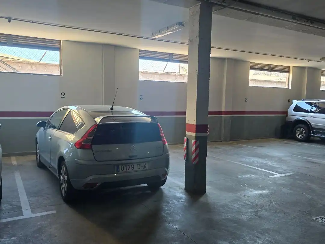 Parking of Flat for sale in Villaquilambre, León