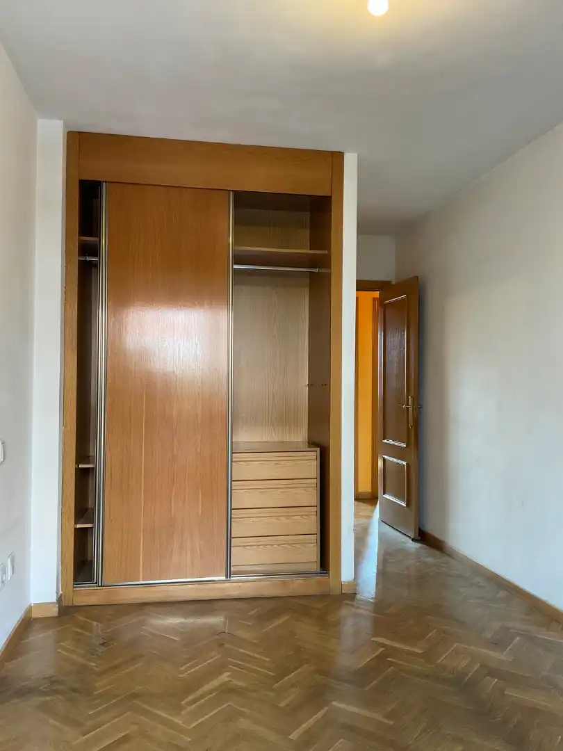 Habitación de Piso en venta en Alcalá de Henares con Calefacción, Parquet y Terraza