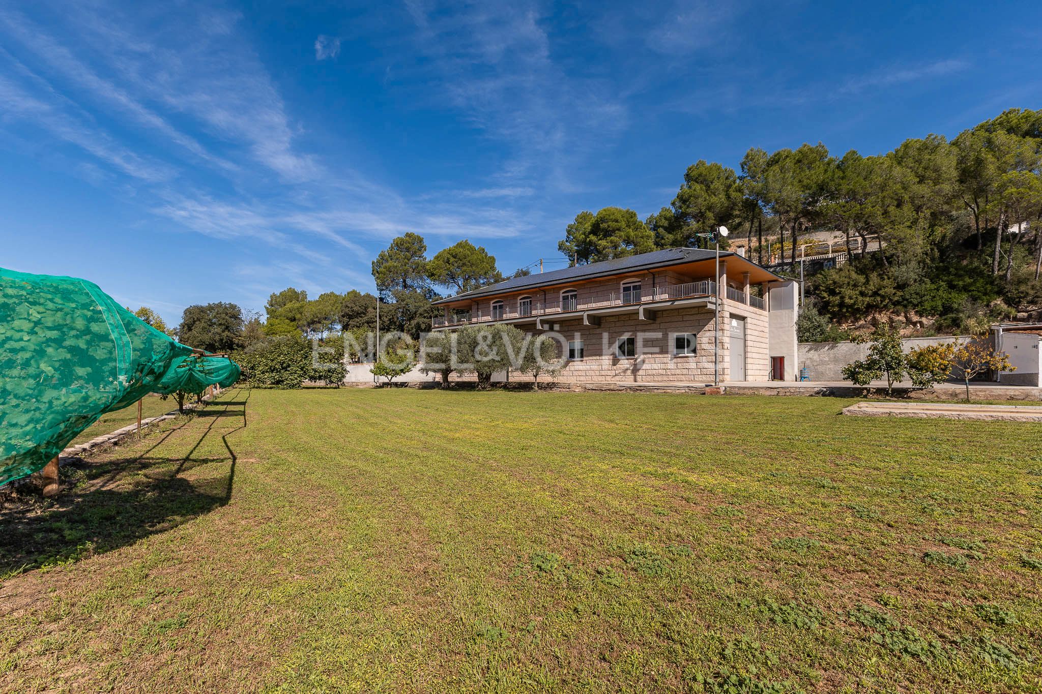 House or chalet for sale in Vacarisses  with Air Conditioner and Heating