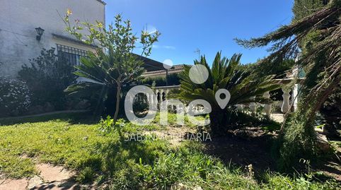 Foto 2 de Casa o chalet en venta en Carrer Xiva, Entrepinos, L'Eliana