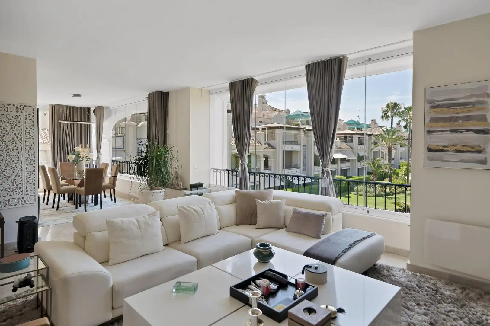 Living room of Apartments for sale in Marbella  with Air Conditioner, Heating and Private garden