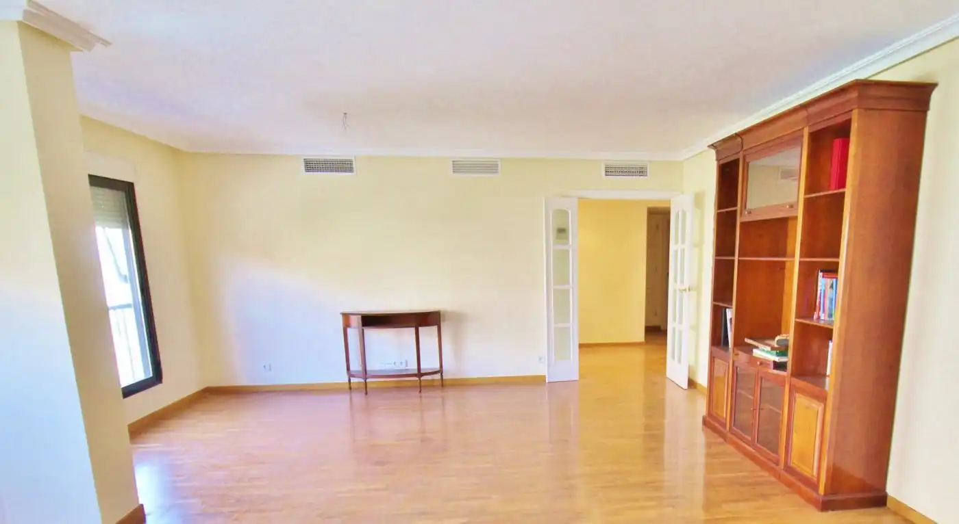 Piso con terraza en alquiler en Centro, imagen 6