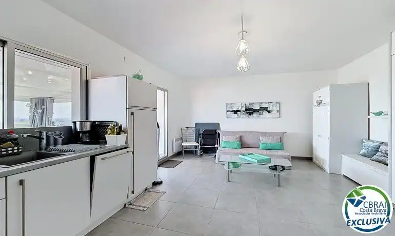 Living room of Flat for sale in Roses  with Heating, Private garden and Terrace