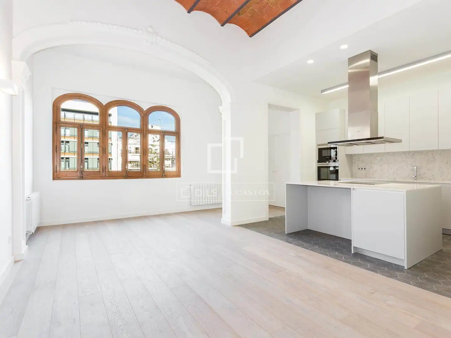 Piso en venta en Barcelona con Aire acondicionado, Terraza y Balcón
