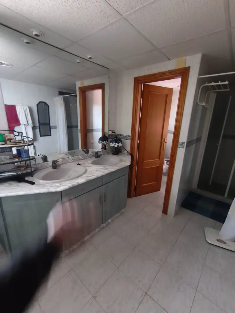 Bathroom of Houses for sale in Buñol  with Air Conditioner, Furnished and Alarm