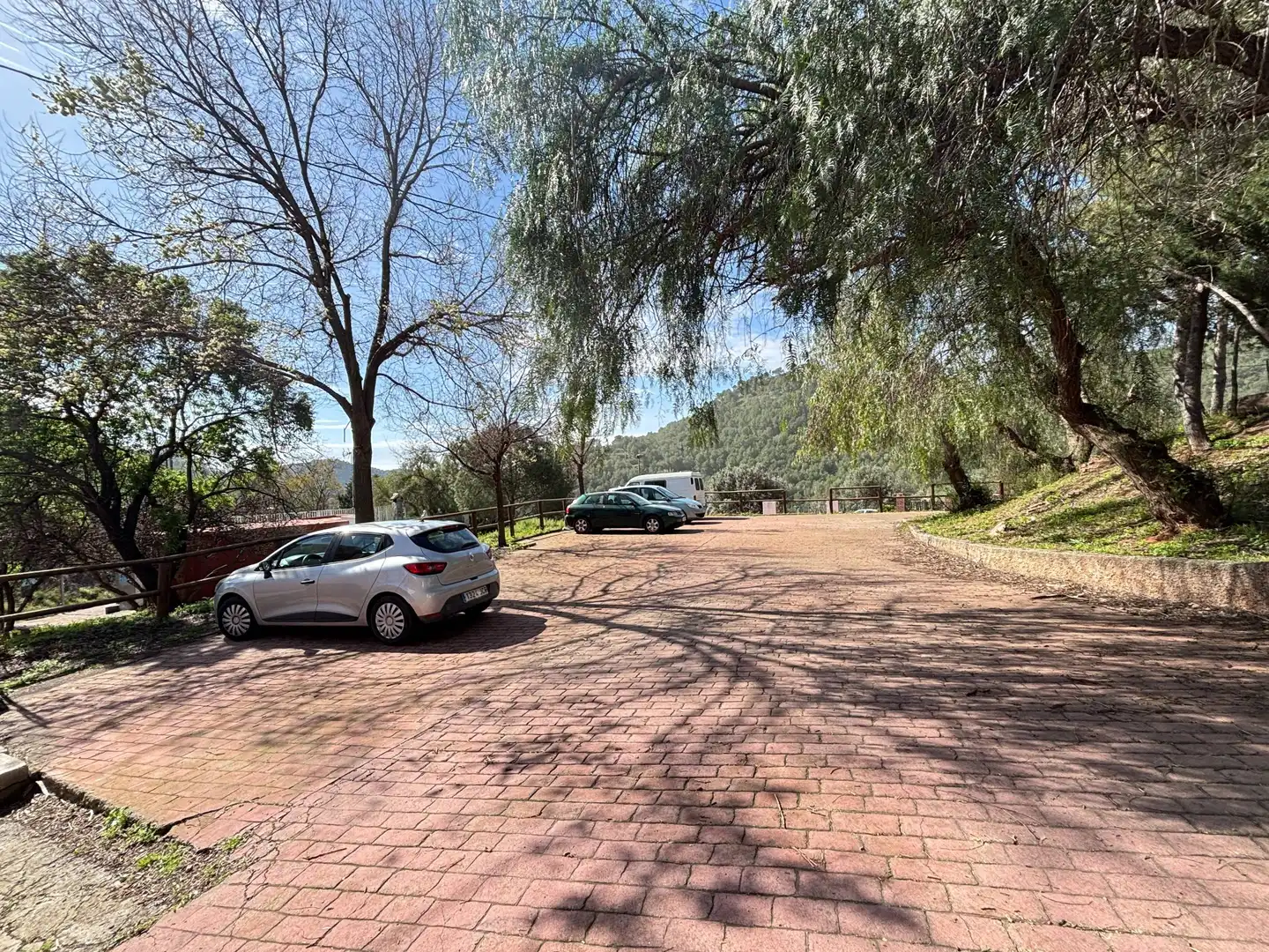 Parking of Houses for sale in Marines  with Air Conditioner, Terrace and Furnished