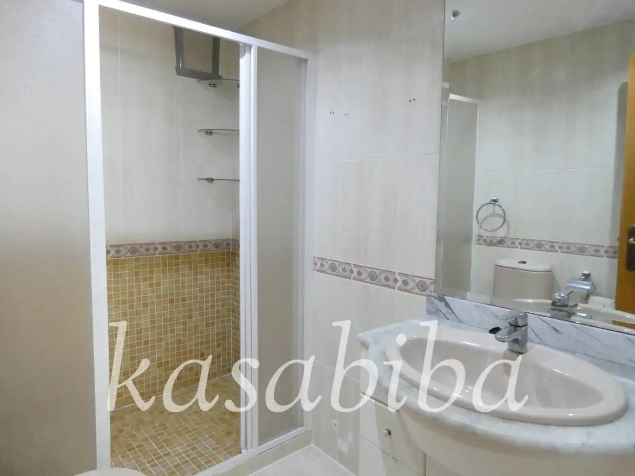 Piso en venta en Calle Ramón Muntaner, Avenida de la Paz