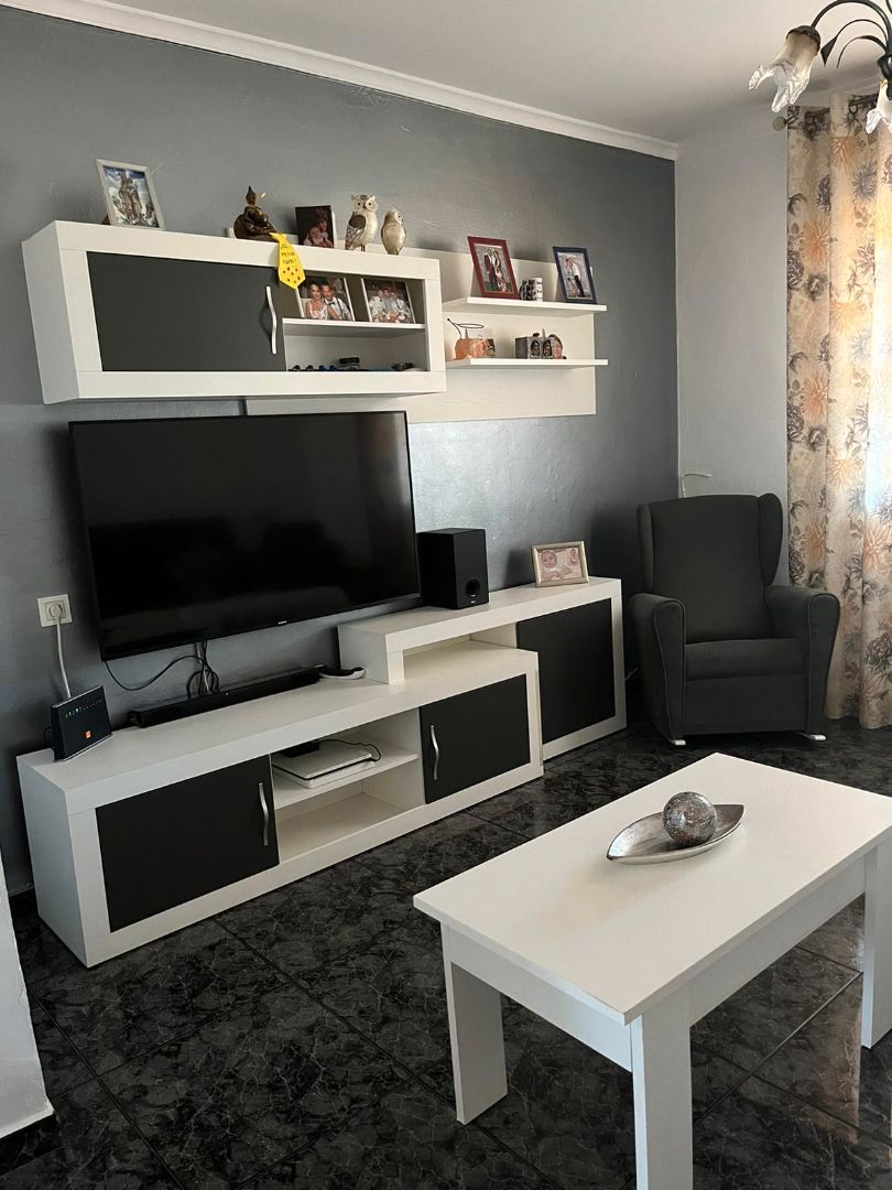 Sala d'estar de Planta baixa en venda en Algarrobo amb Aire condicionat, Terrassa i Traster