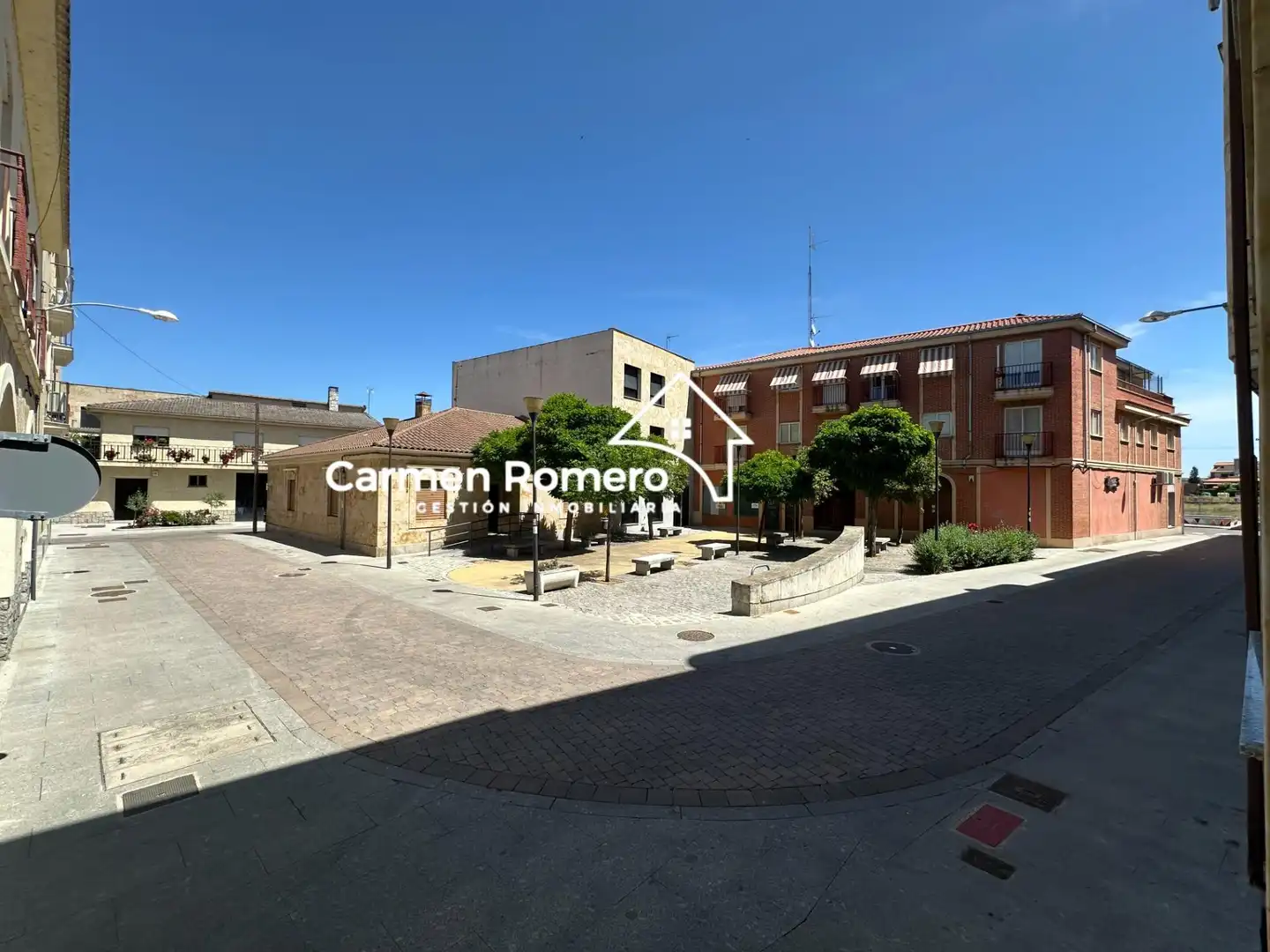Vista exterior de Apartamento de alquiler en Villamayor con Calefacción y Amueblado