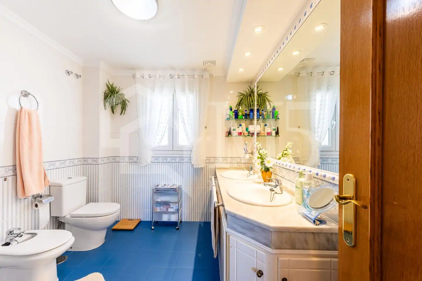 Baño de Casa o chalet en venta en Vélez-Málaga con Aire acondicionado, Piscina y Amueblado