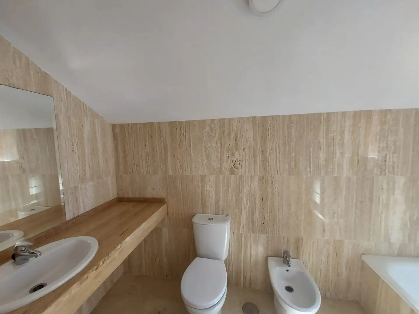 Baño de Dúplex en venta en Marbella con Aire acondicionado y Terraza