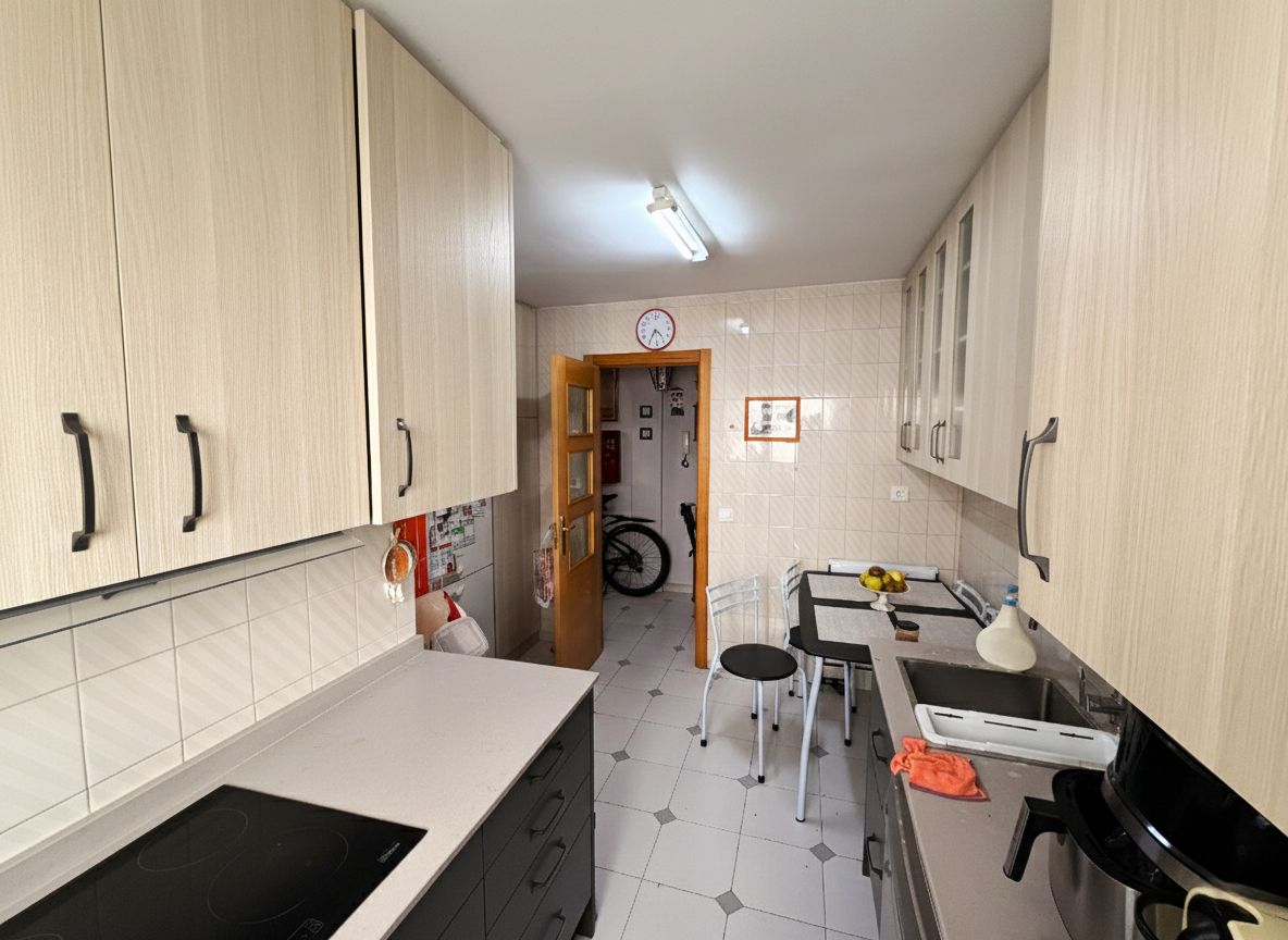Cocina de Dúplex en venta en Collado Villalba con Calefacción, Terraza y Piscina comunitaria