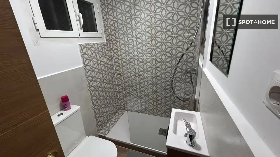 Room in Zofio