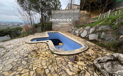 Piscina de Casa o xalet en venda en Masquefa amb Jardí privat, Terrassa i Piscina