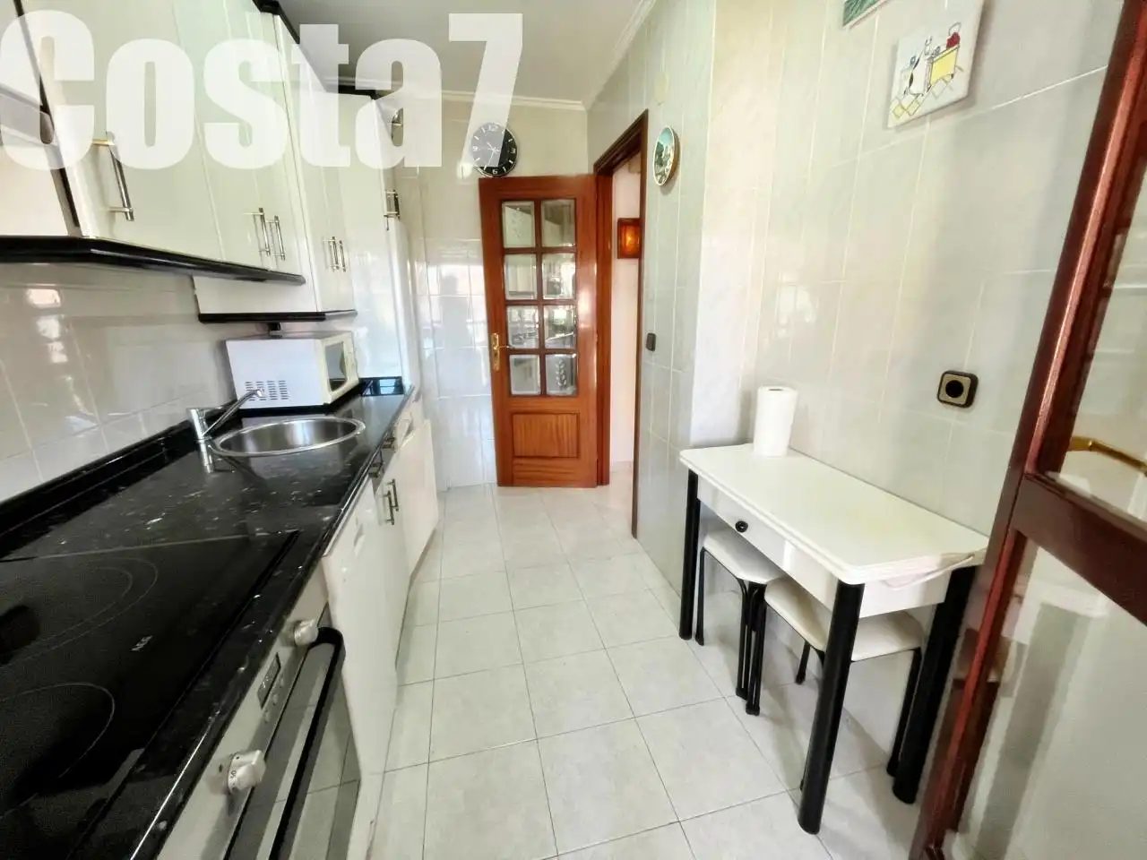 Cocina de Piso en venta en Noja con Terraza, Amueblado y Piscina comunitaria