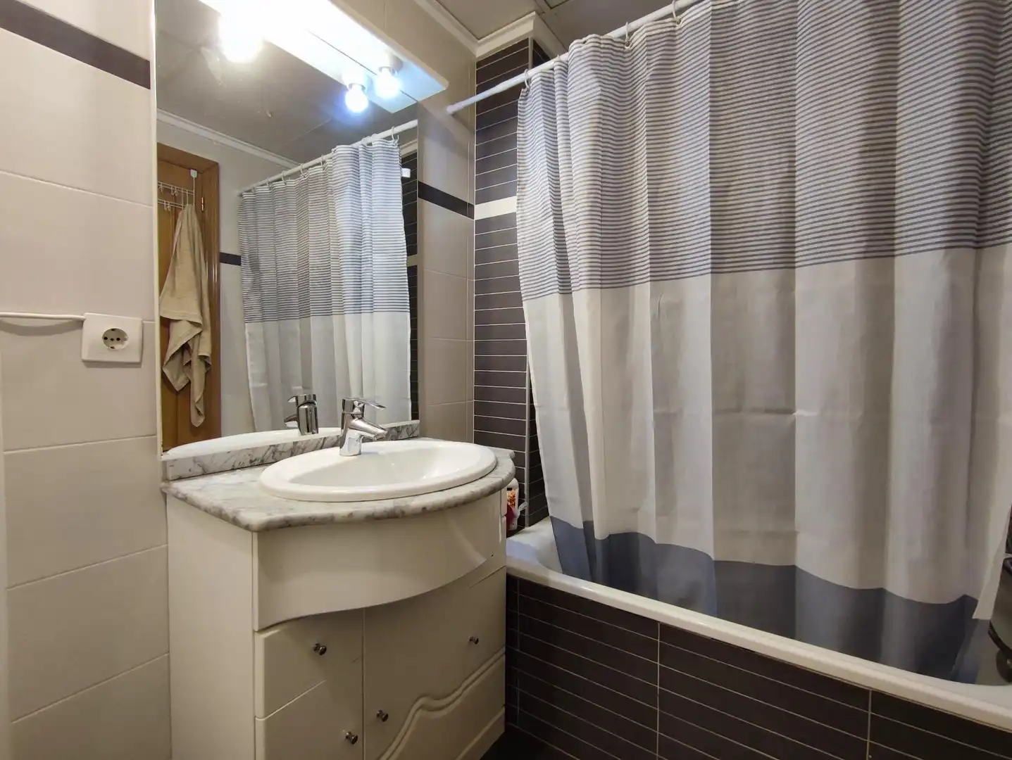Badezimmer von Wohnungen zum Verkauf in Daimús mit Gemeinschaftspool