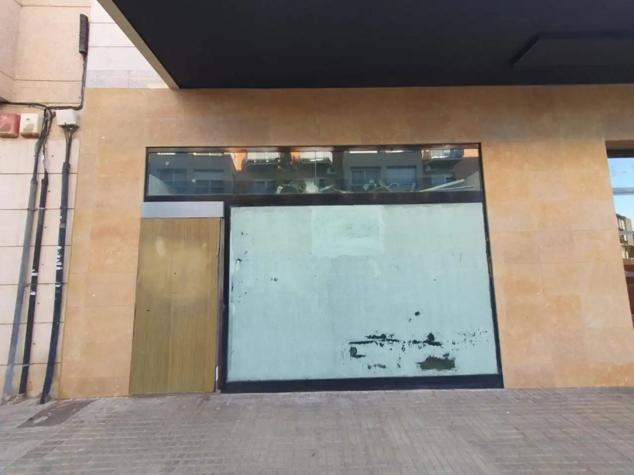 Gewerbefläche zum Verkauf in Calle Santa Anna, imagen 2
