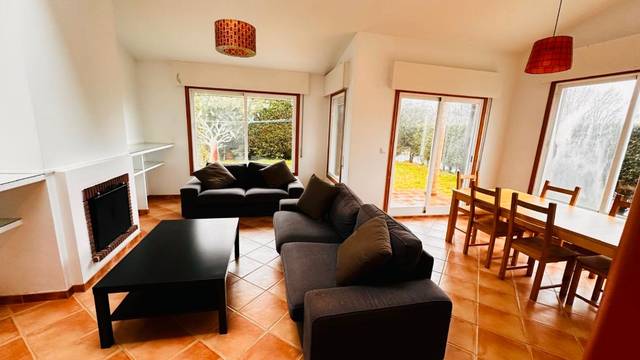 Casa-chalet en Alquiler en Nigrán centro