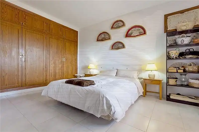 Dormitori de Casa o xalet en venda en Calvià amb Calefacció, Jardí privat i Terrassa