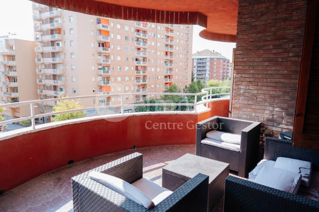Wohnung zum verkauf in Gran Passeig de Ronda, Joc de la Bola - Camps d'Esports