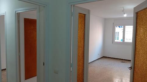 Foto 3 de Pis de lloguer a Avinguda D'alfons XIII, Llefià, Barcelona