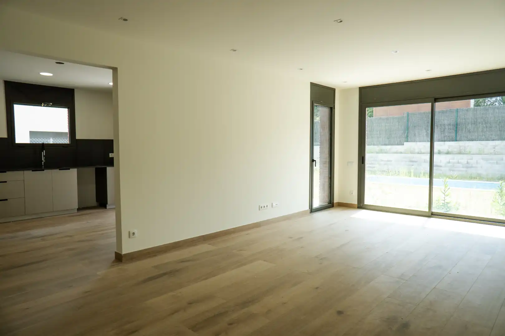Wohnzimmer von Einfamilien-Reihenhaus zum Verkauf in Sant Esteve de Palautordera mit Heizung, Privatgarten und Terrasse