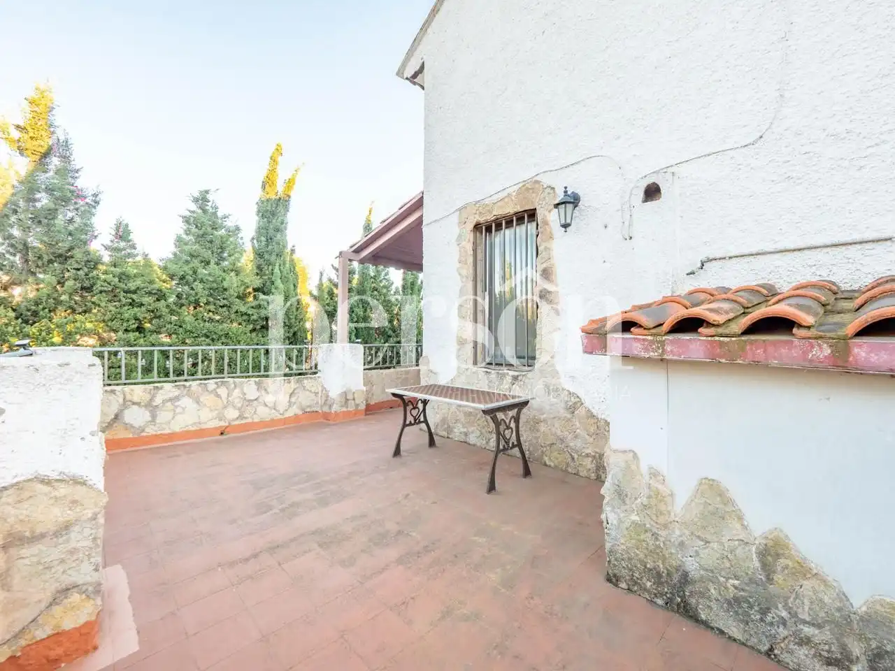 Terrassa de Casa o xalet en venda en Paterna amb Aire condicionat, Terrassa i Moblat