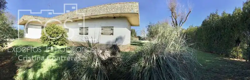 Chalet con piscina en venta en Sanlúcar la Mayor, imagen 32