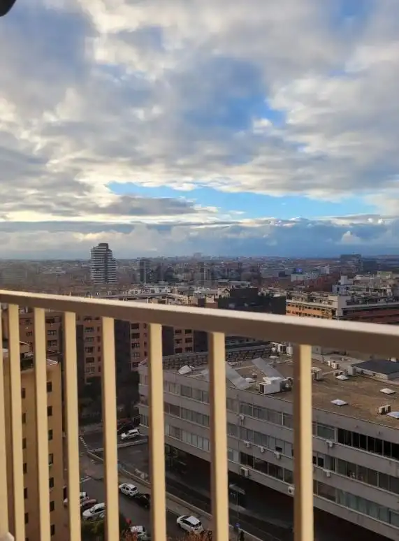 Exterior view of Flat for sale in Madrid  with Heating, Parquet flooring and Terrace