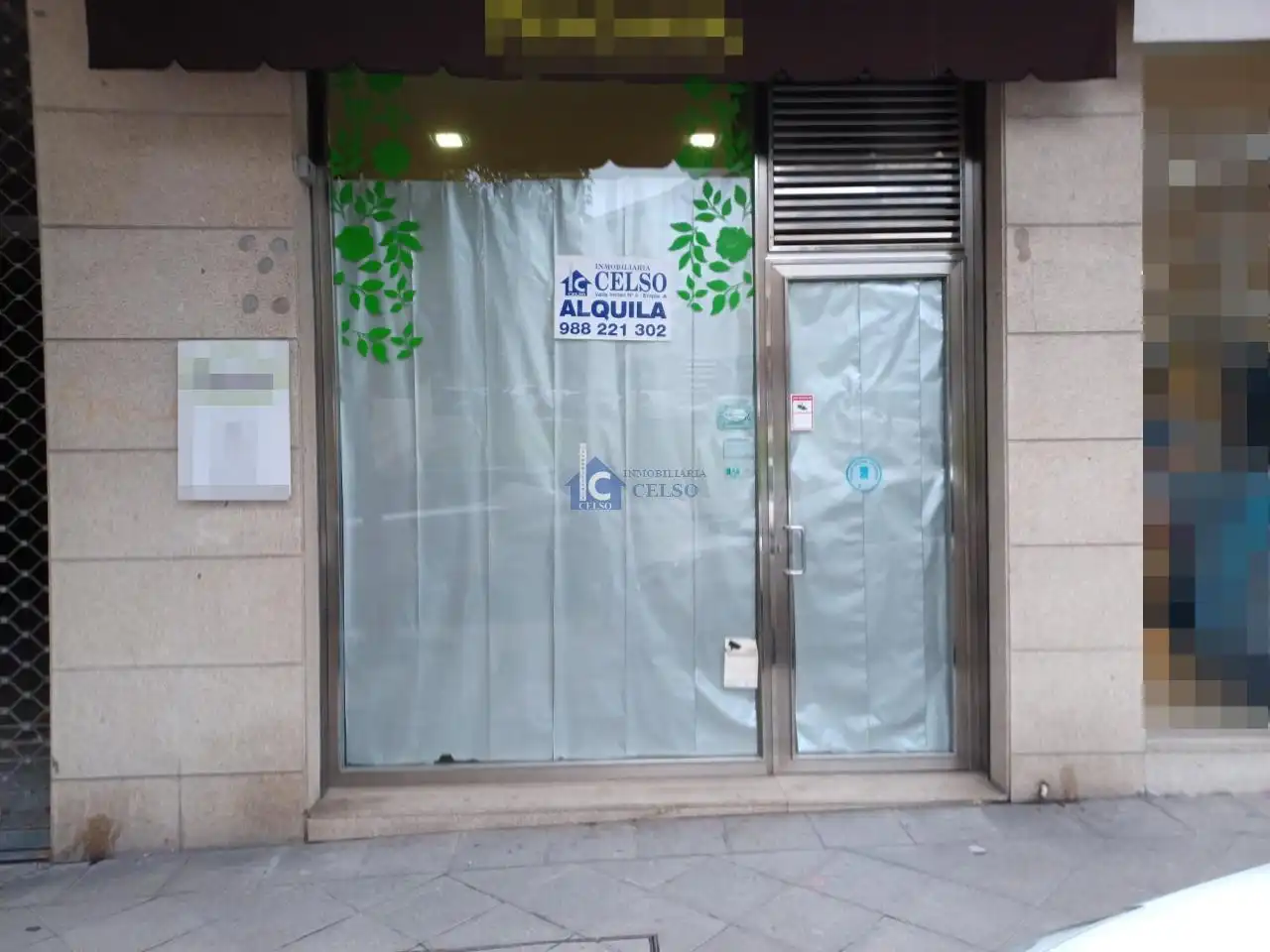 Local de lloguer en Ourense Capital  amb Aire condicionat i Moblat