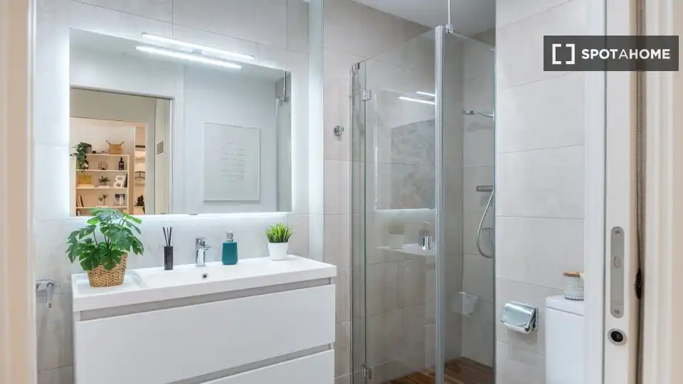 Flat with terrace to rent in Eixample, imagen 4