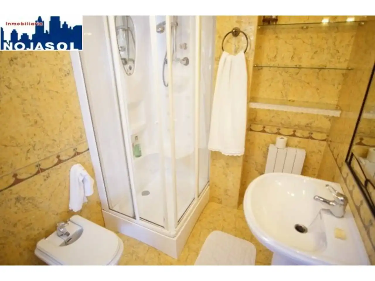 Baño de Casa o chalet en venta en Arnuero con Calefacción, Jardín privado y Terraza