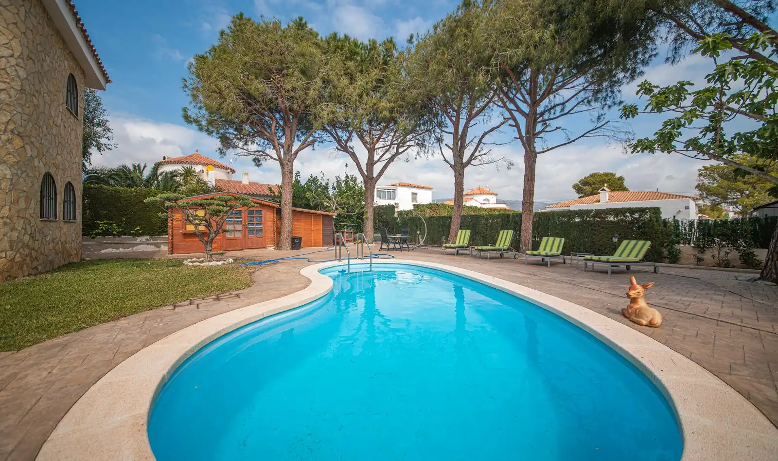 Chalet con piscina en venta en Carrer Número Dotze, imagen 4