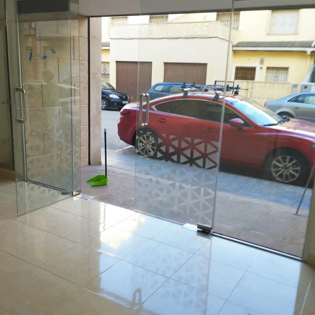 Gewerbefläche zum Verkauf in Carrer de Centelles, imagen 4