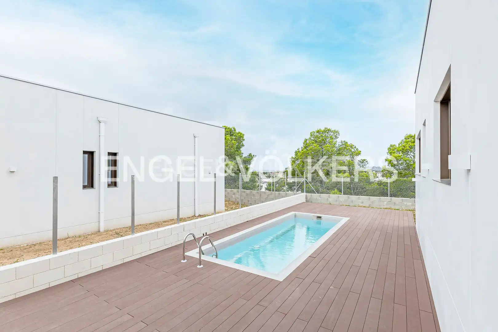 Piscina de Casa o chalet en venta en El Vendrell con Aire acondicionado, Calefacción y Jardín privado