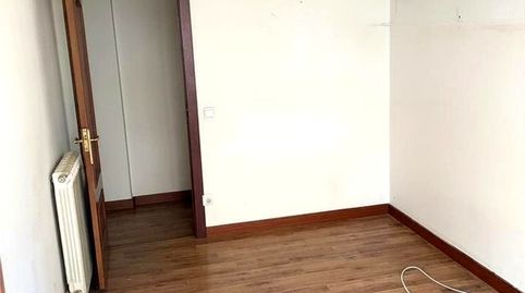 Foto 3 de Piso en venta en Las Rederas, Castilla - Hermida, Santander