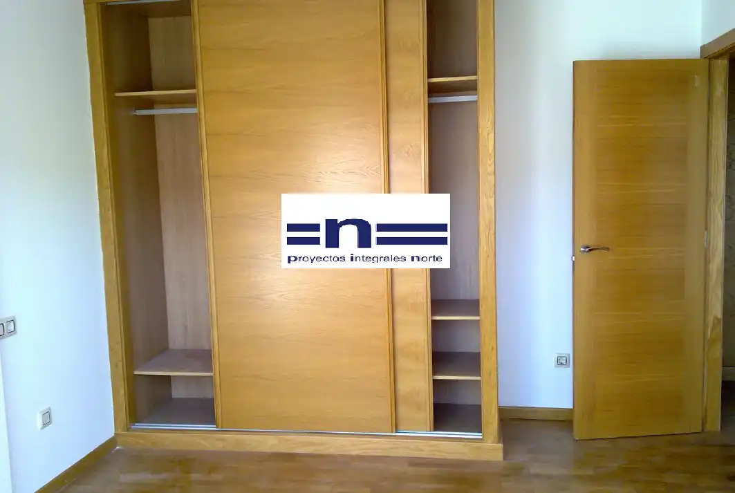 Bedroom of Attic for sale in Muxía  with Parquet flooring, Terrace and Furnished