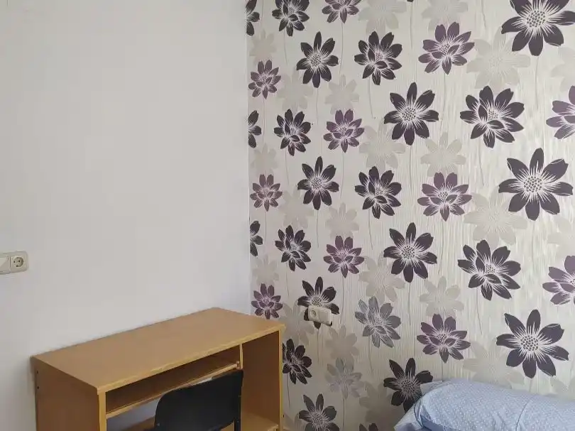 Habitación de Ático de alquiler en  Granada Capital con Aire acondicionado y Balcón