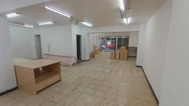 Local comercial en Alquiler en Carrer de Sant Antoni en Centre - Cordelles