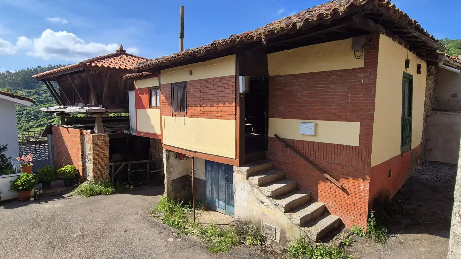 Casa en venda a Salas