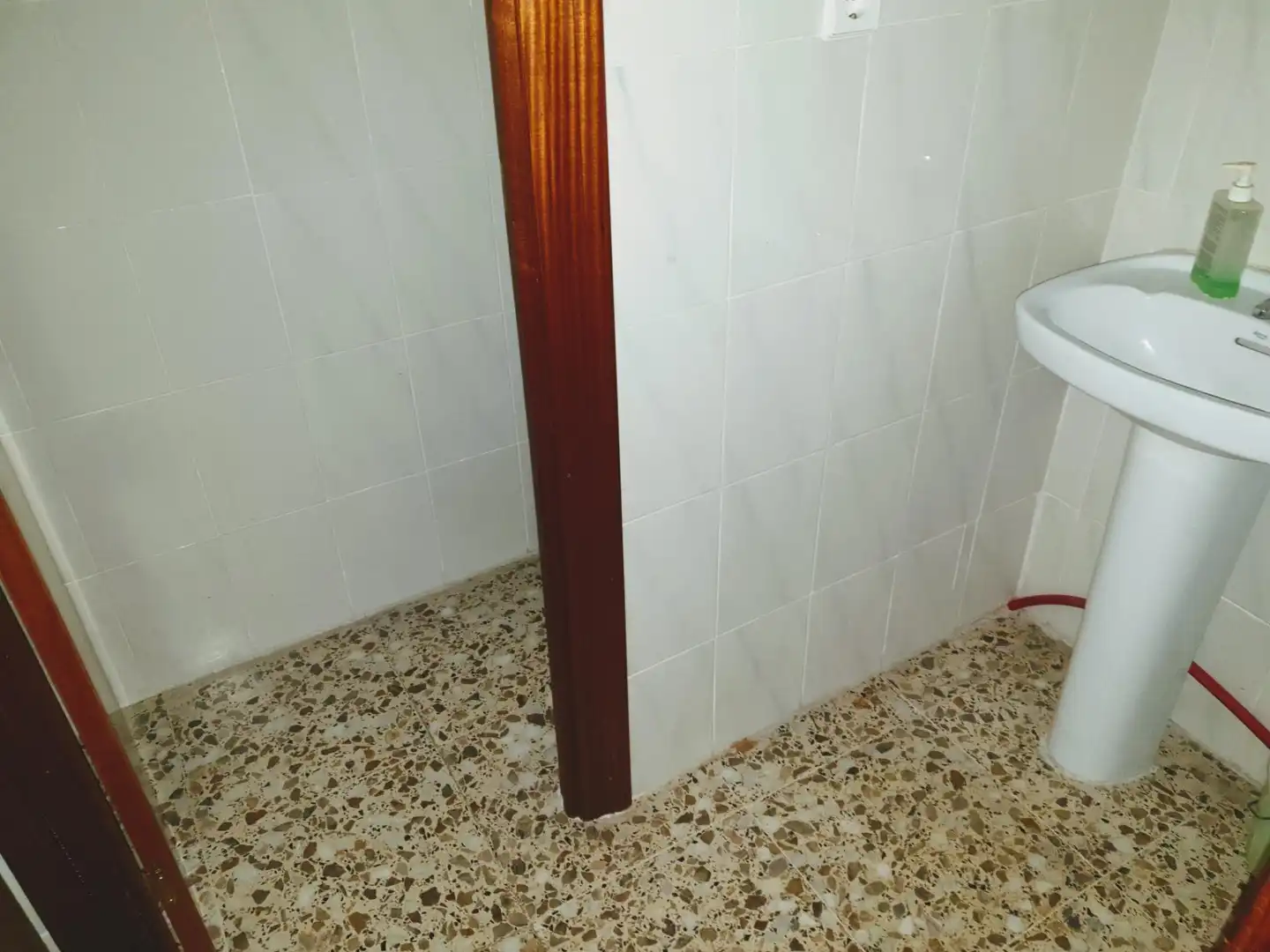Bathroom of Commercial properties for sale in Elda