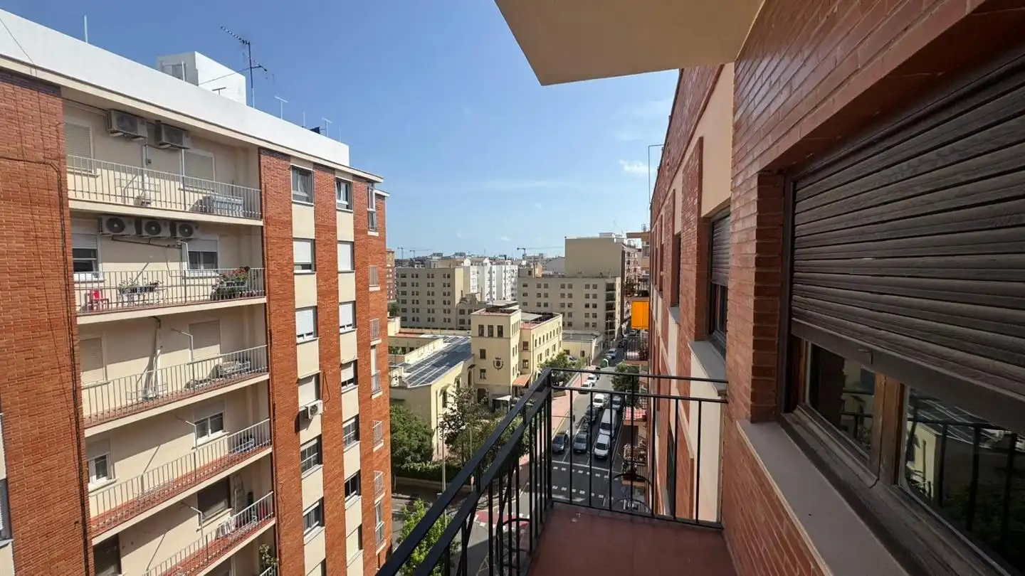 Pis de lloguer a D'Herrero, Hospital - Plaza del Real