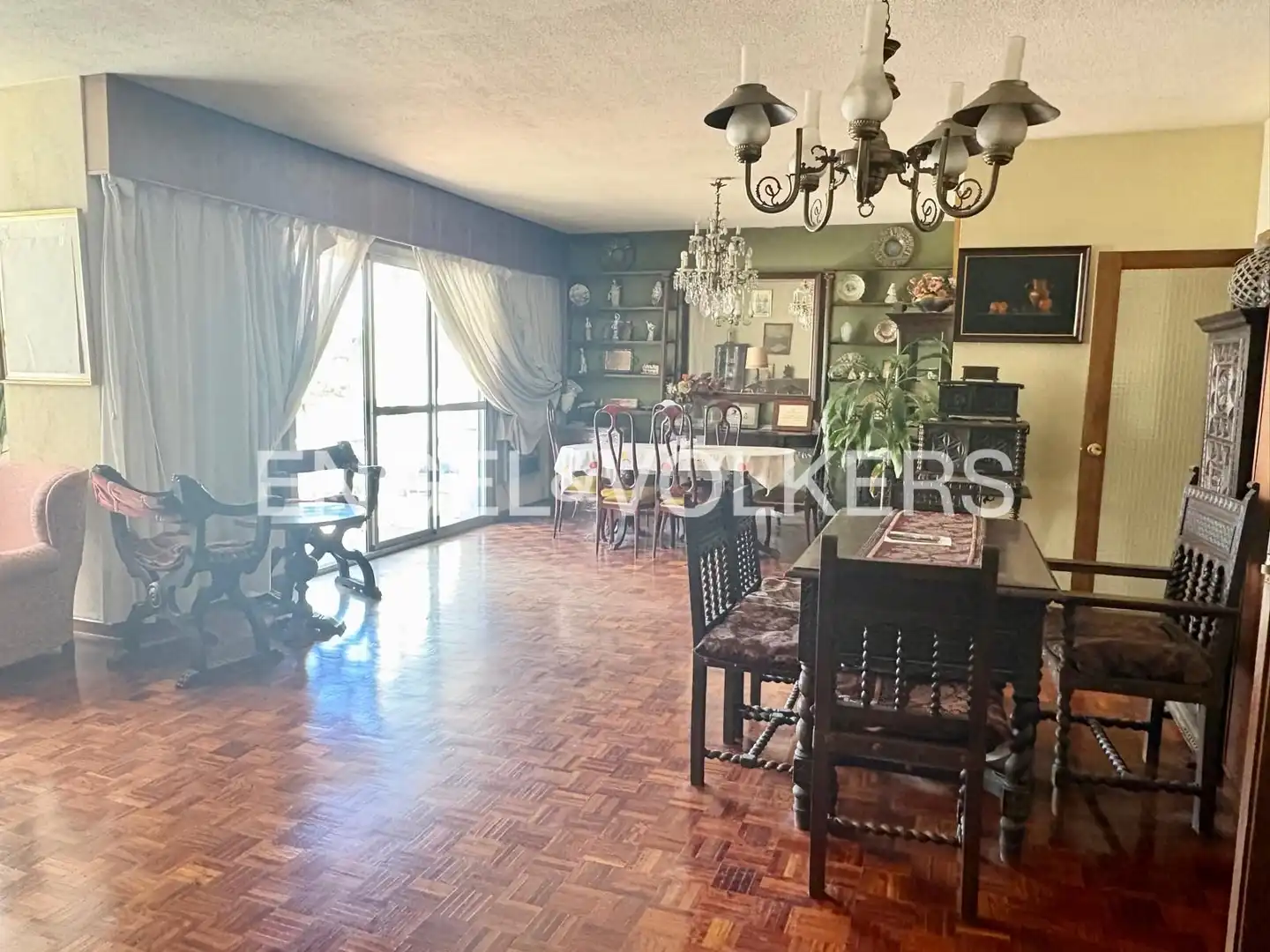 Comedor de Piso en venta en Sevilla con Aire acondicionado, Calefacción y Parquet