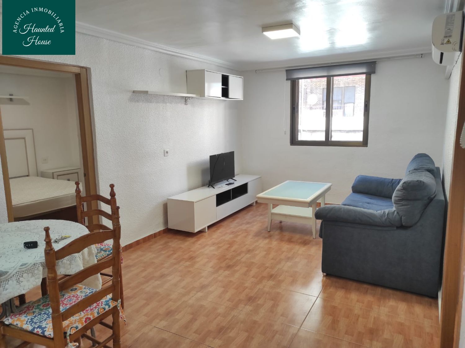 Living room of Flat to rent in  Albacete Capital  with Air Conditioner and Heating