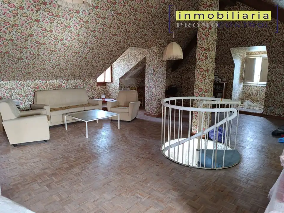 Chalet con terraza en venta en Calle Río Aragón 4, imagen 48