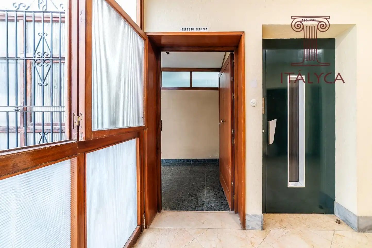 Piso en venta en Sevilla con Terraza y Trastero