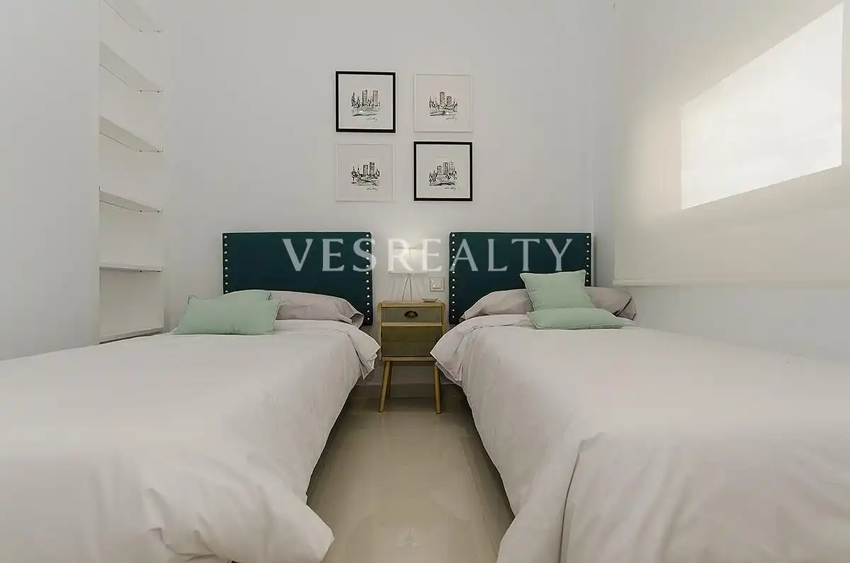 Detached house with terrace for sale in Calle Juan Marsé, imagen 35