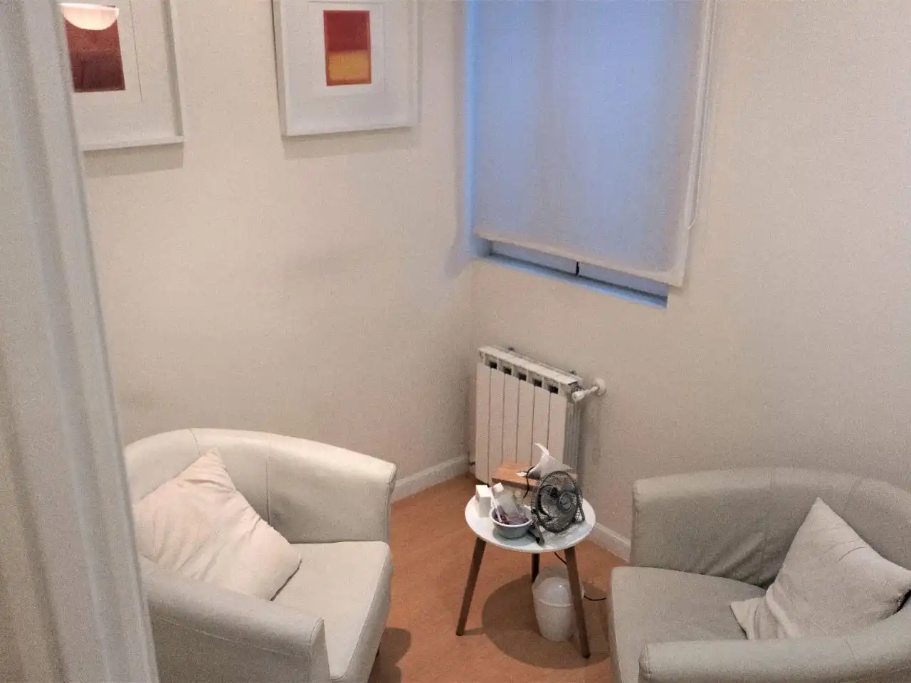 Sala de estar de Oficina en venta en Madrid con Calefacción y Amueblado