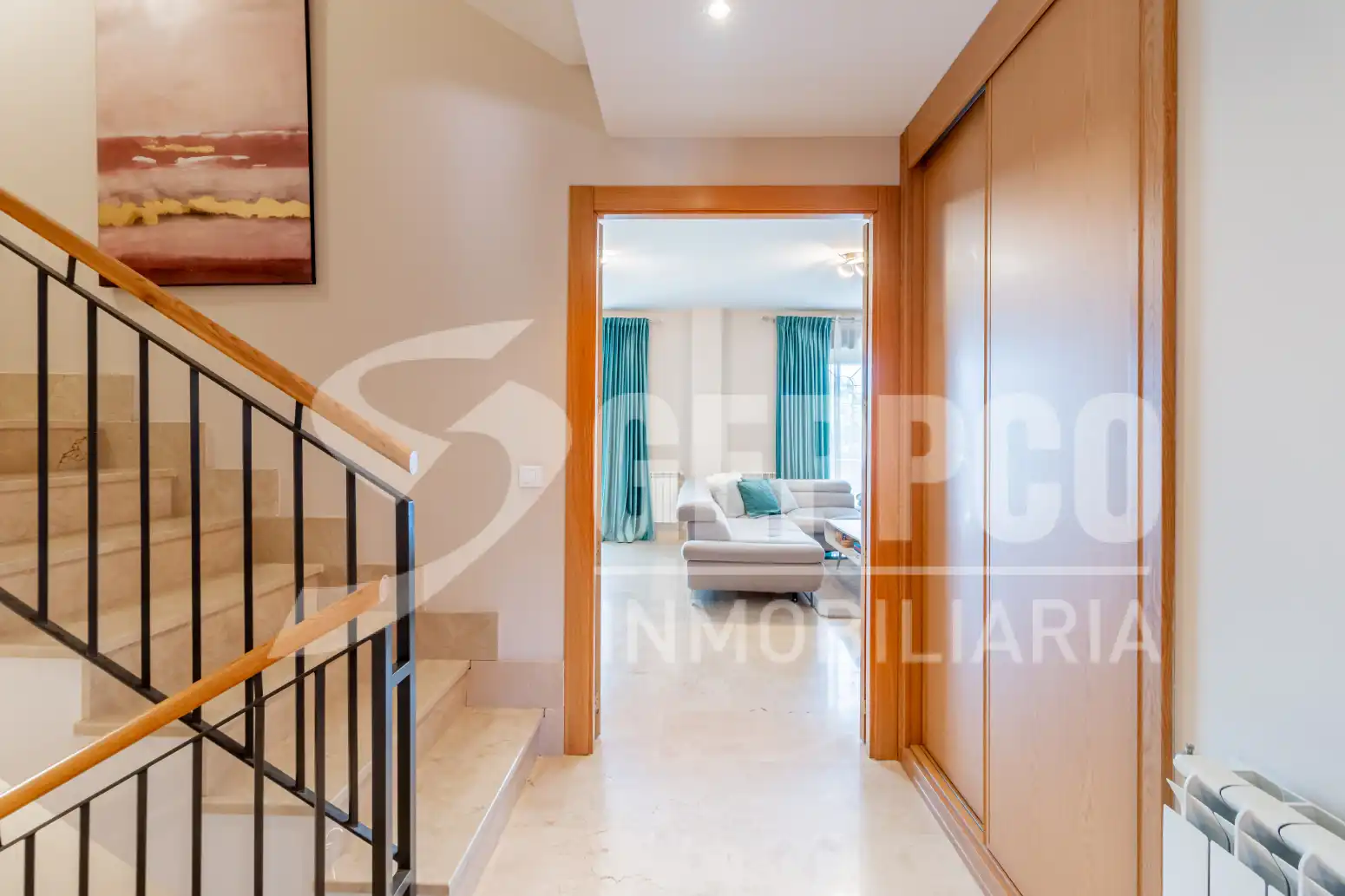 Casa adosada en venta en Alcalá de Henares con Calefacción, Terraza y Piscina comunitaria