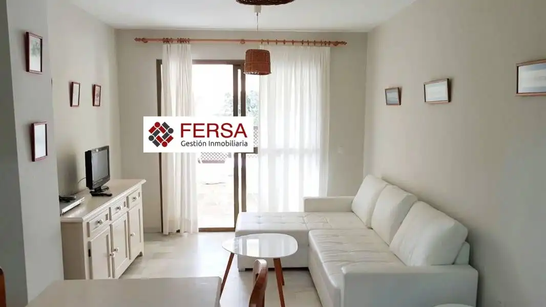 Appartement compact avec piscine à louer à Centro, imagen 2